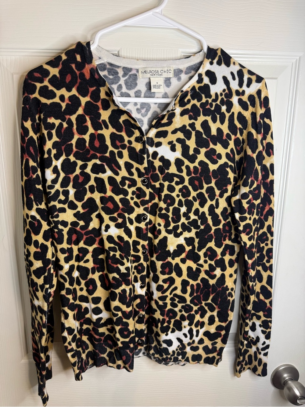 Melrose Chic Leopard Print Button-Down Shirt - Black/Tan/Red